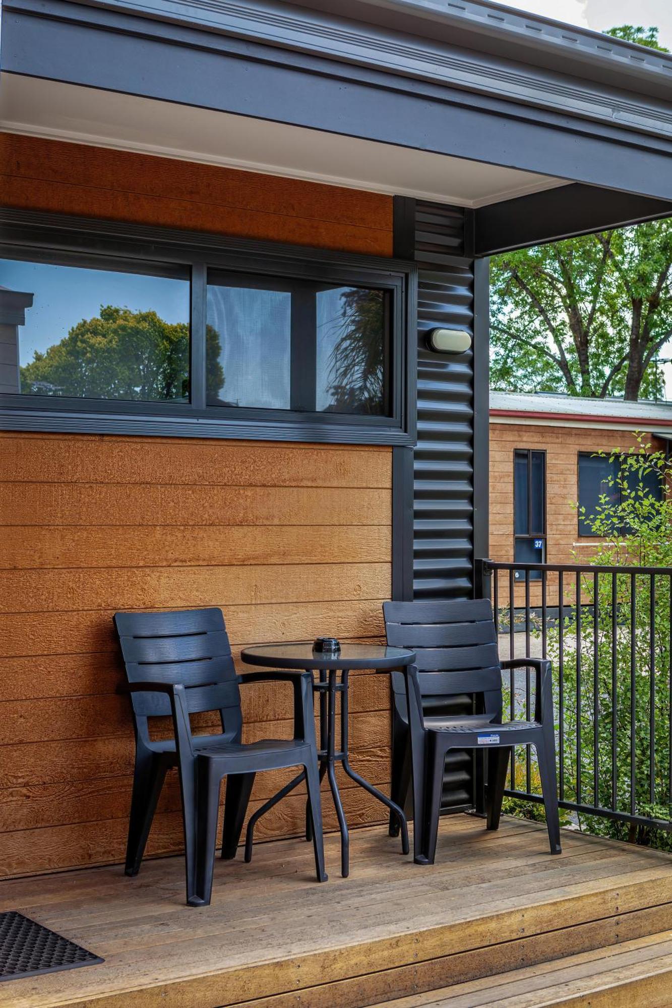 Big4 Albury Tourist Park Hotel Exterior photo